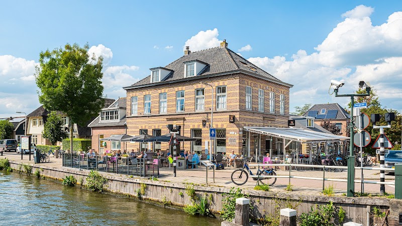 Hotel/Restaurant Over De Brug