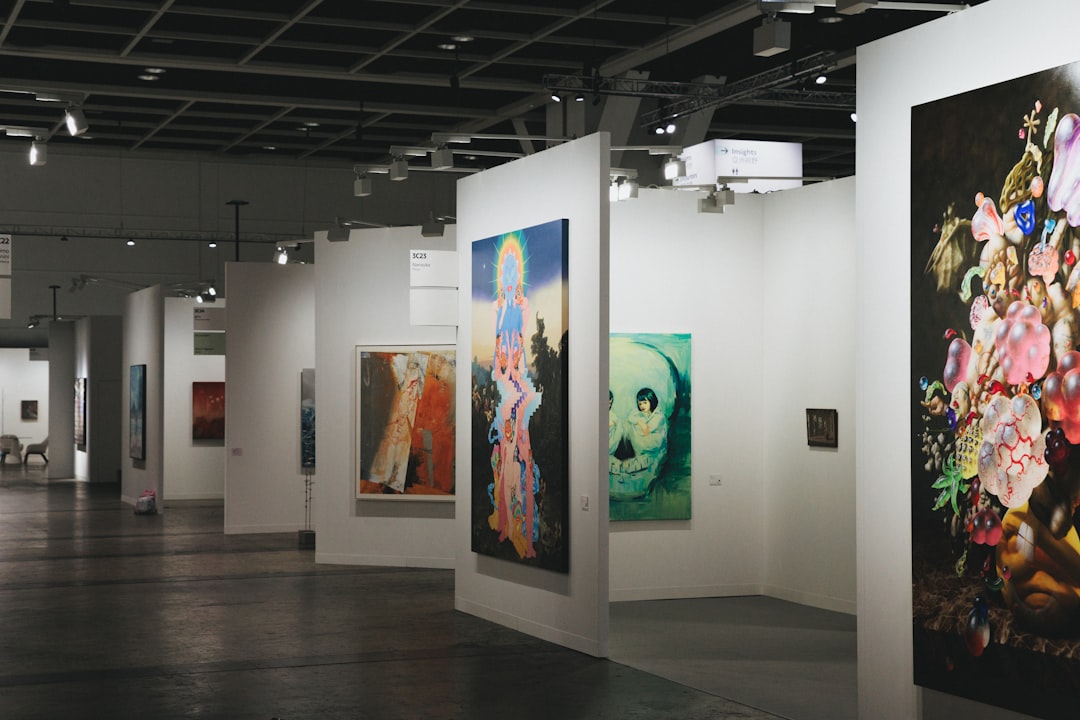 Amateurkunstschilders exposeren in bezoekerscentrum De IJsvogel