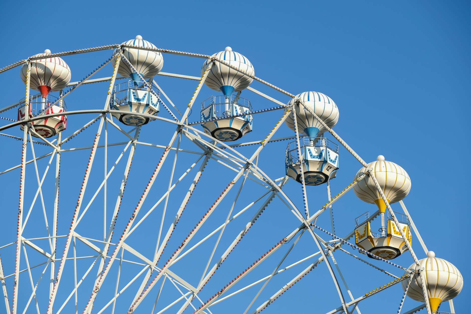 Kennisgeving besluit op drank- en horecavergunning, naamswijziging en wijzigen leidinggevenden Attractiepark de Waarbeek B.V. gmb-2026-216313