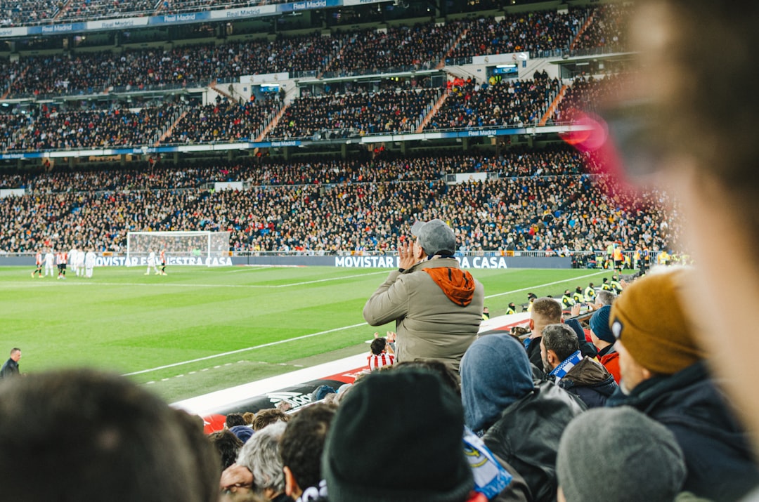 Voetbal kijken in De Hoek met veel gemopper en gemor over de prestaties van Nederland. ’Ik heb beide doelpunten van Oranje niet gezien. Ik was op het toilet’
