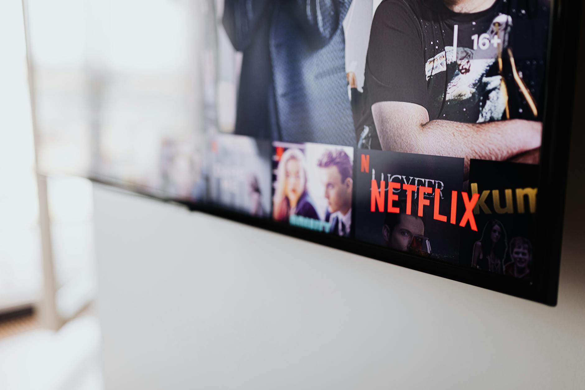 Netflix verwijdert binnenkort 'Ad Astra' en 30+ andere films & series
