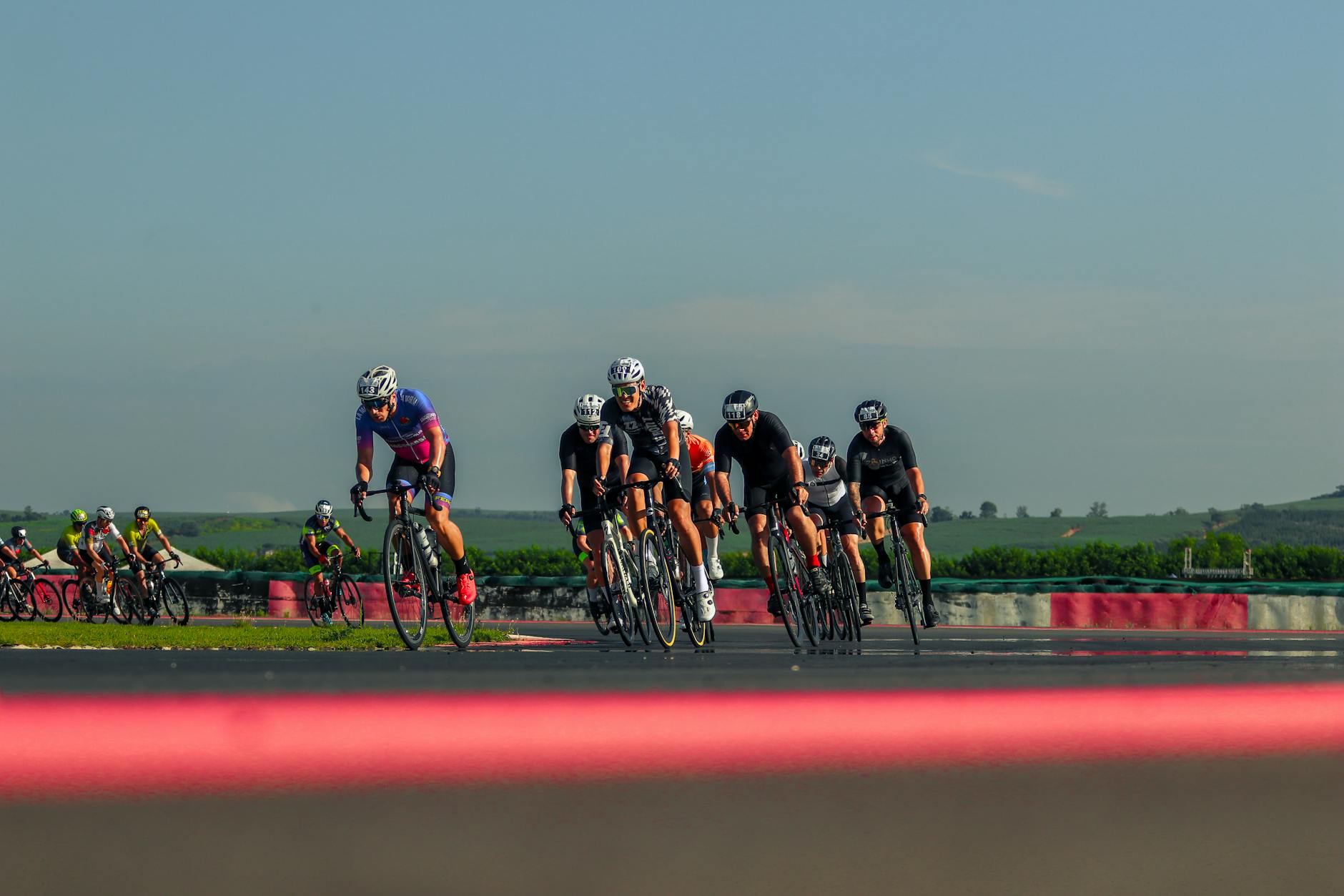 Coach Heemskerk na onverwacht Visma-vertrek aan de slag bij ploeg van Evenepoel