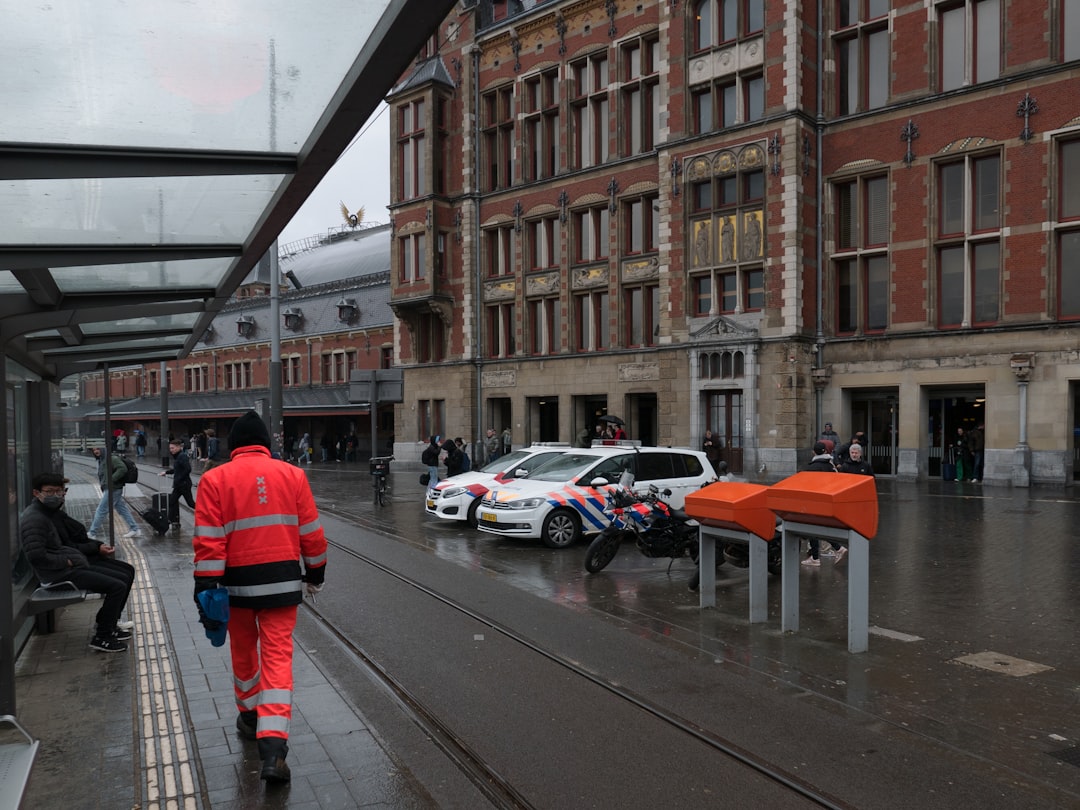Someren - Diefstal telefoon - Postelstraat - Someren