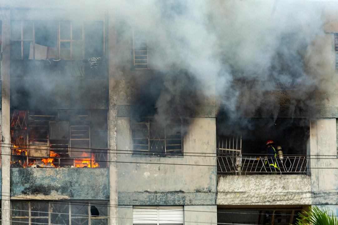 Studio onbewoonbaar na brand in Elsene