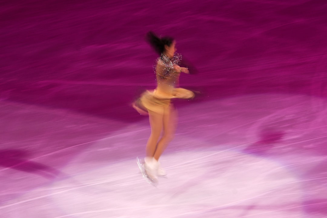Schaatsicoon Jutta Leerdam maakt indruk met dansmoves op Nederlandse hit