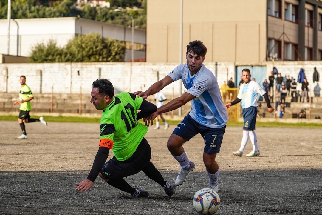 Excelsior walst over tiental Utrecht en zet grote stap richting lijfsbehoud