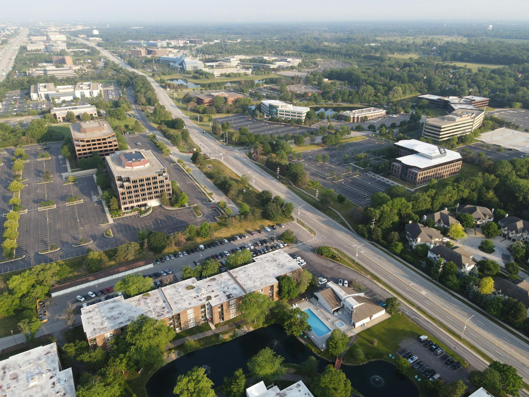 Verlenging beslistermijn voor het ontwikkelen van een kleinschalig businesspark aan Estlandlaan Hazerswoude-Dorp gmb-2026-210842
