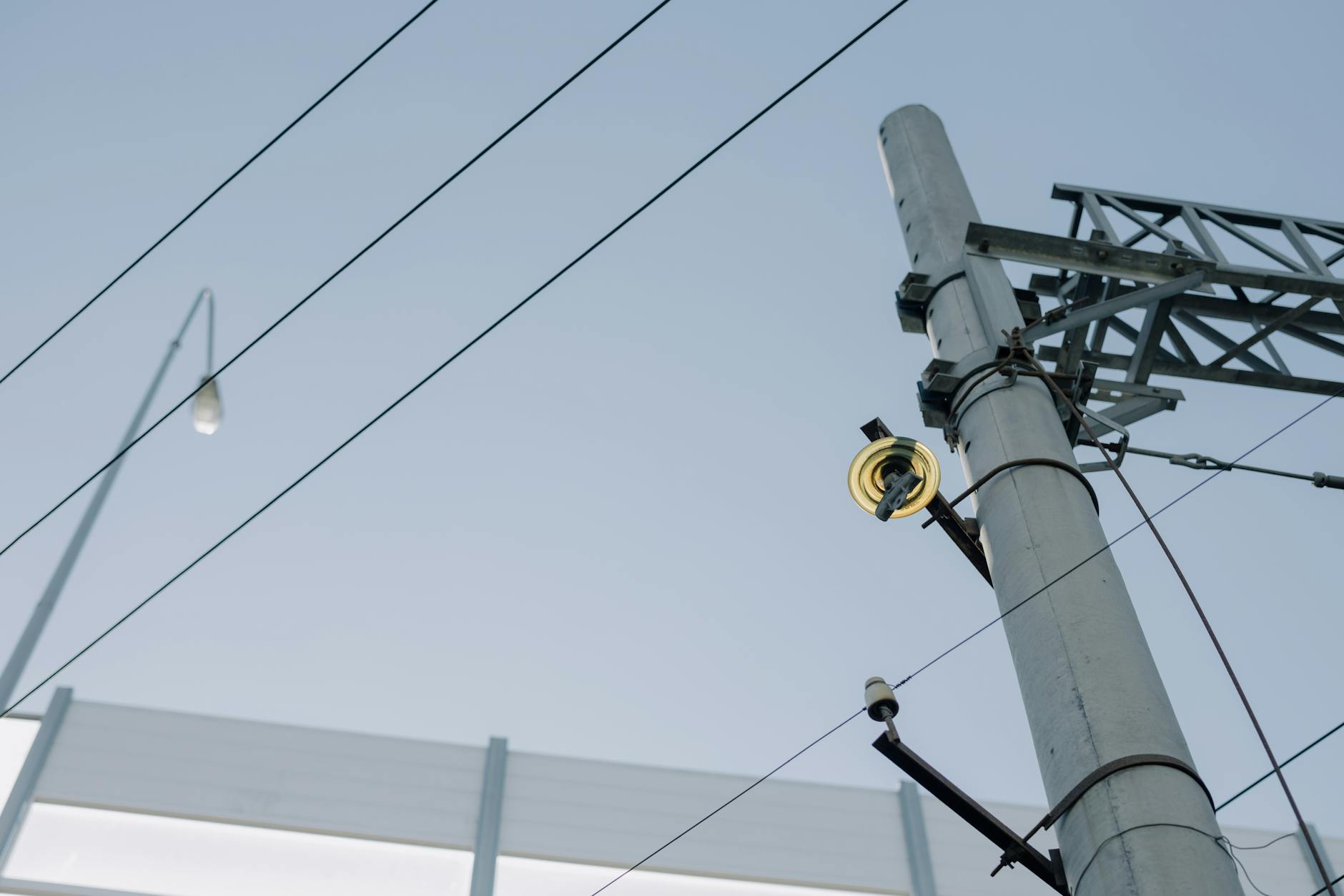 Aanvraag vergunning voor het aanleggen van 1 middenspanningskabel en 1 mantelbuis, verwijderen van 24 middenspanningskabels en buiten bedrijf stellen van 1 middenspanningskabel aan Olof Palmestraat 2  gmb-2026-225443
