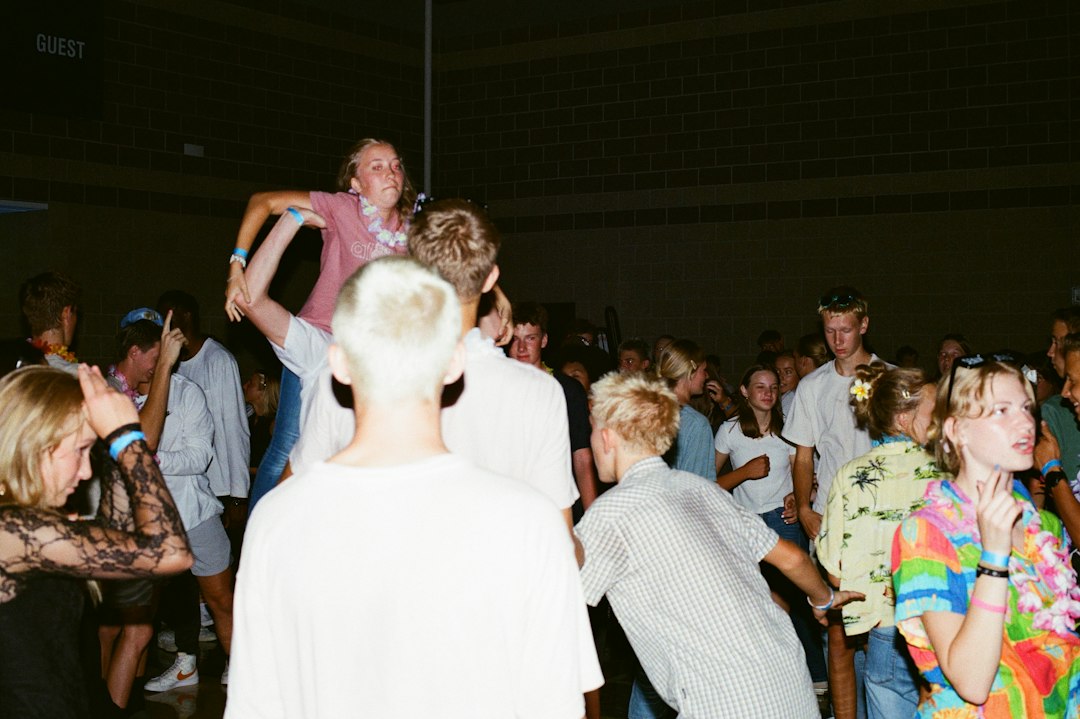 Groningen Danst lanceert na 16 jaar compleet nieuwe huisstijl tijdens feestelijke avond in MFC De Wijert
