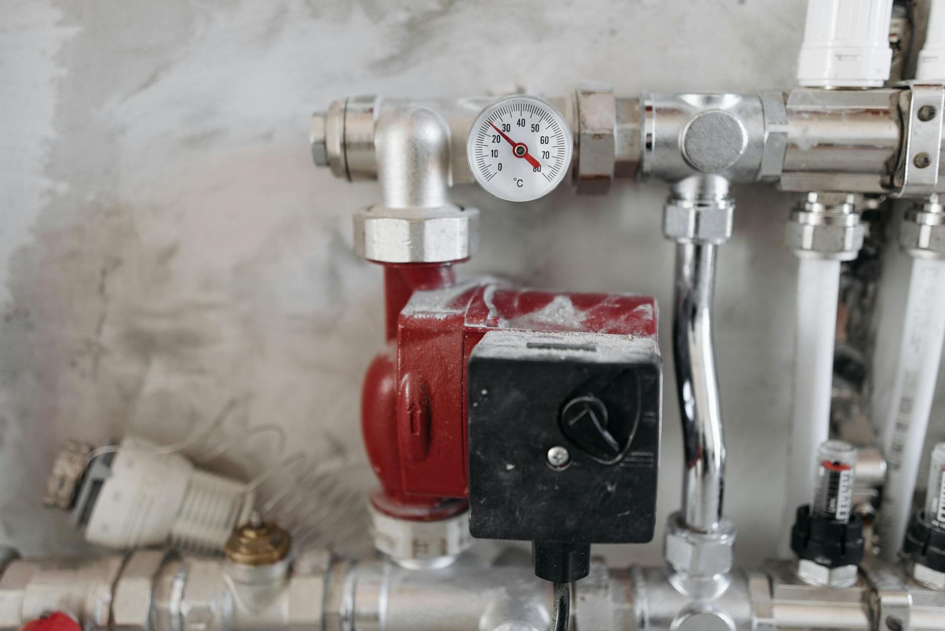 Boiler valt van muur: wateroverlast in studentenwoning