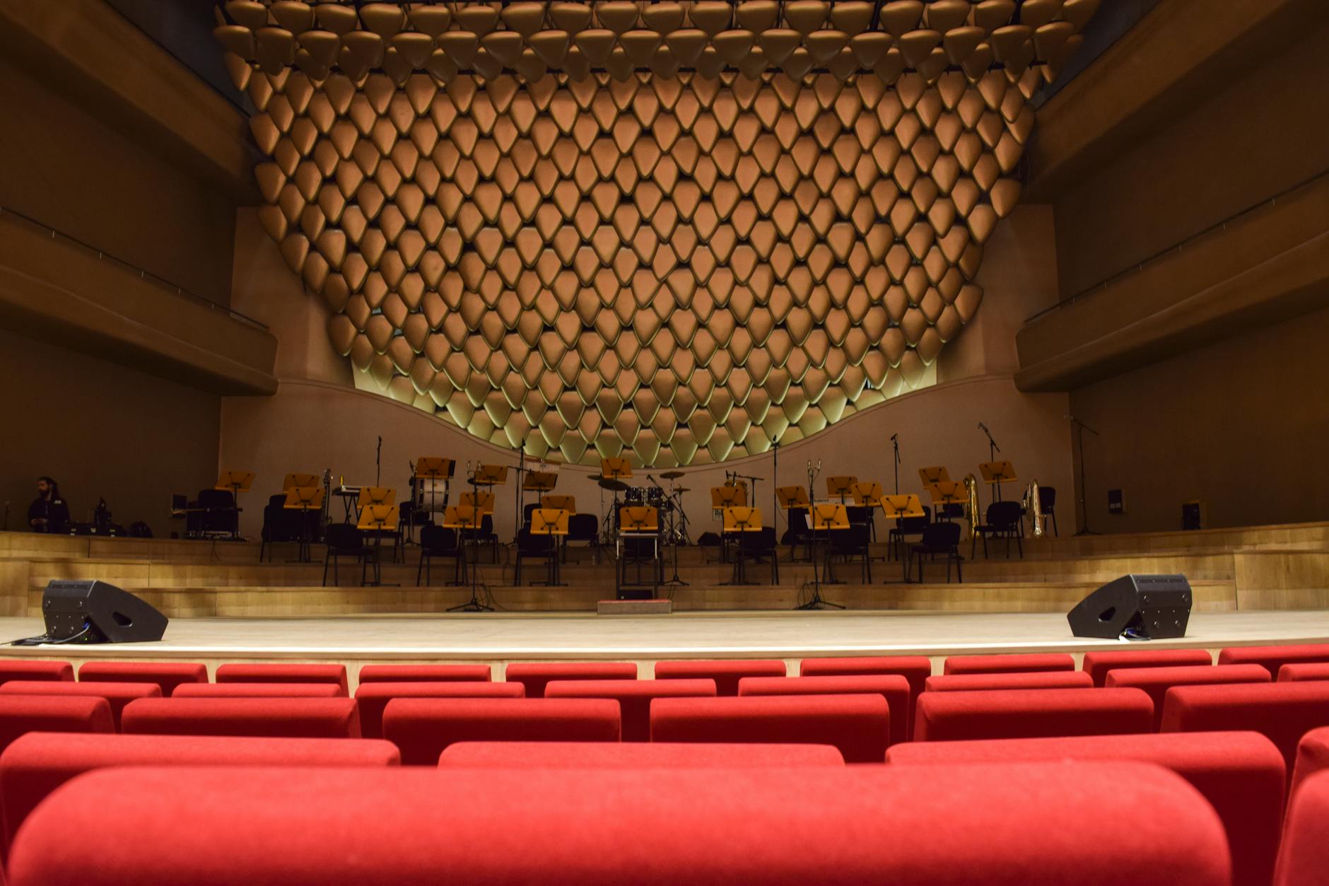 Stadsopera Metropolis 2126 laat toekomstscenario’s zien in centrum van Rotterdam