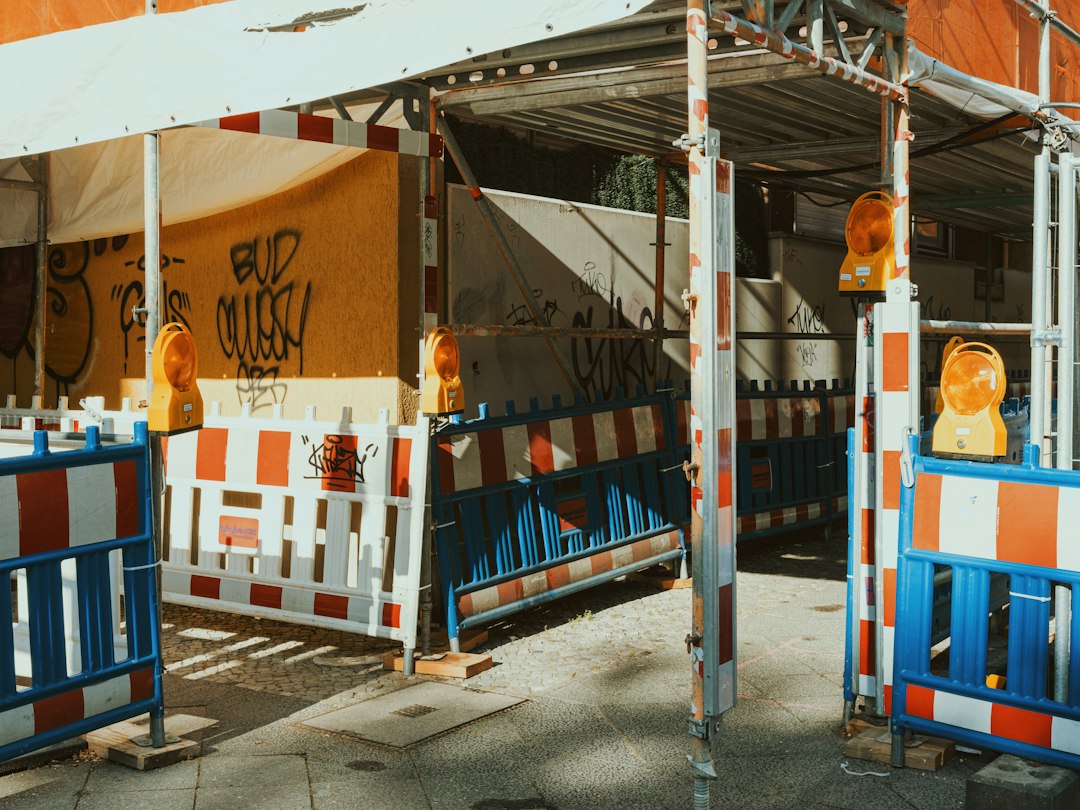 Hasselt experimenteert met innovatieve wegversperringen tijdens kermis: “Maar we maken er geen burcht van” - Nieuwsblad