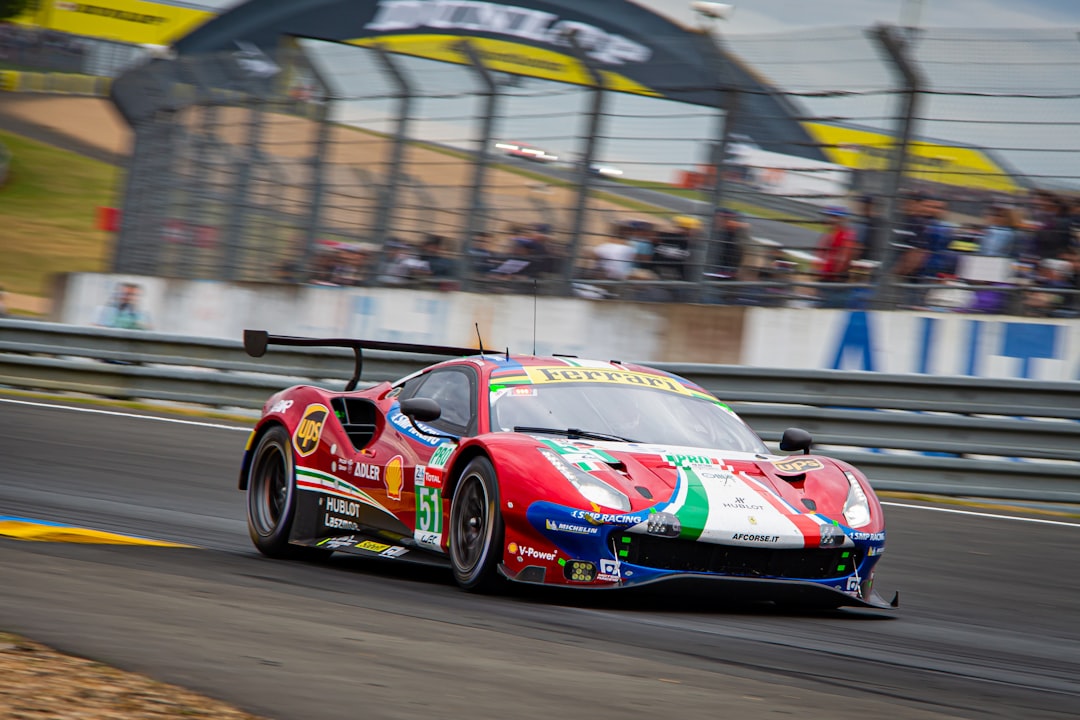 Deze Belg won al drie keer grootste autorace ter wereld, de 24 uur van Le Mans: “Soms moet je een halve psycholoog zijn”