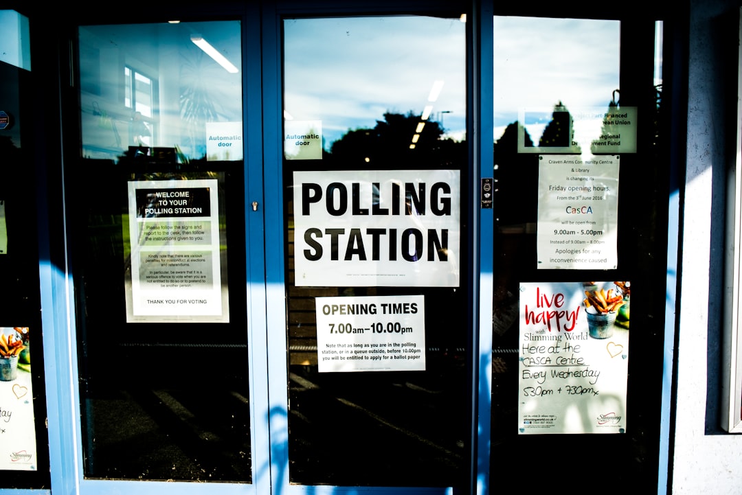 Pro-Europese premier Armenië stevent af op verkiezingswinst, ondanks Russische druk