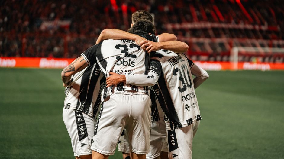 LIVE: Sparta op voorsprong tegen Fortuna door kopgoal Zonneveld(1-0)