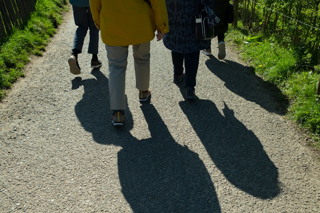 Wandelgroep in wijk West van start