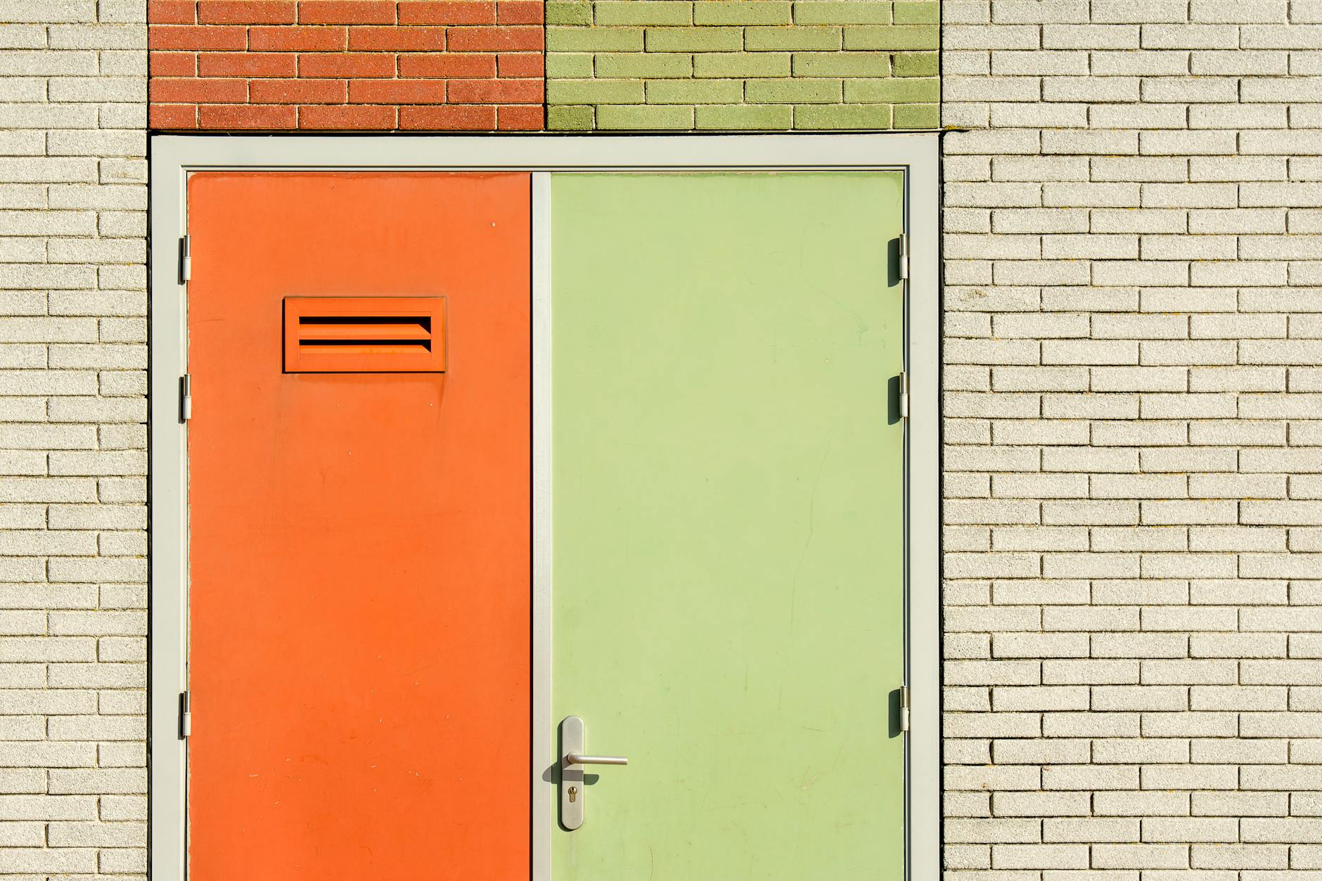 Kennisgeving besluit op Omgevingsvergunning; veranderen van een uitweg aan de Hasebroekstraat 7 in Hengelo. gmb-2026-211354