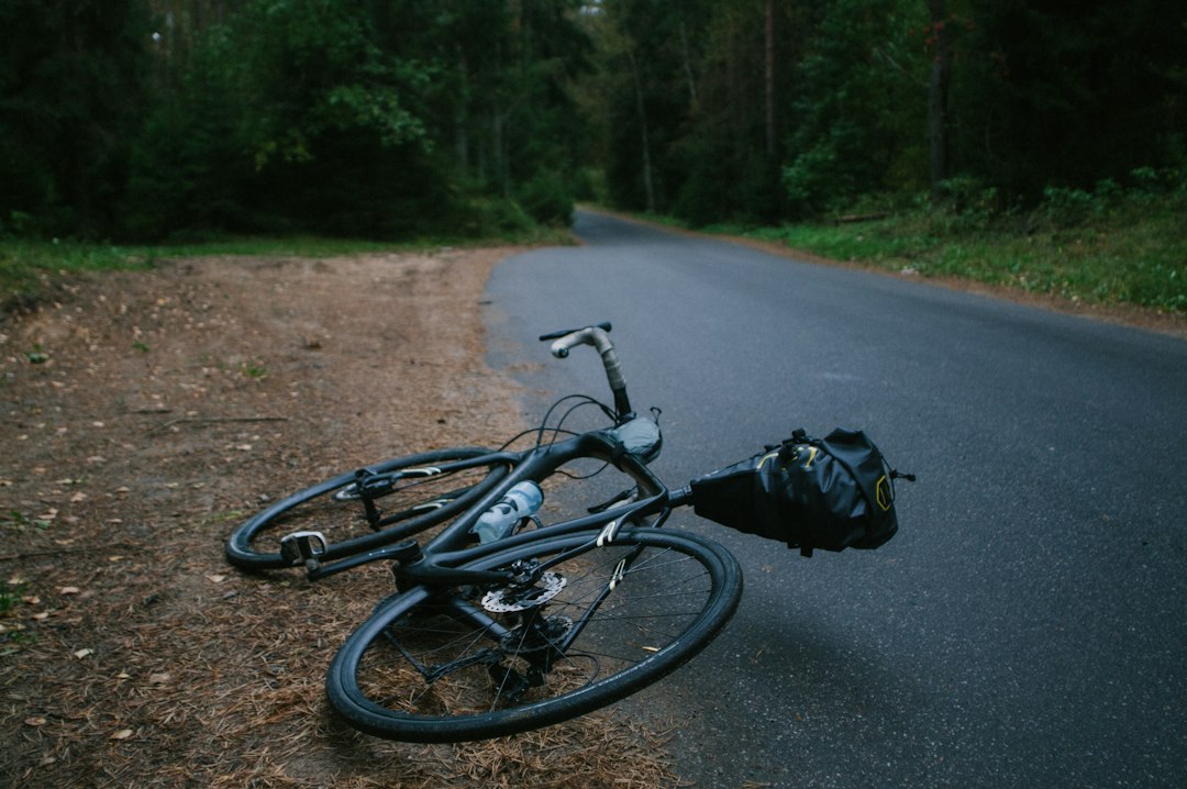 Hulpdiensten rukken uit voor ernstig fietsongeluk