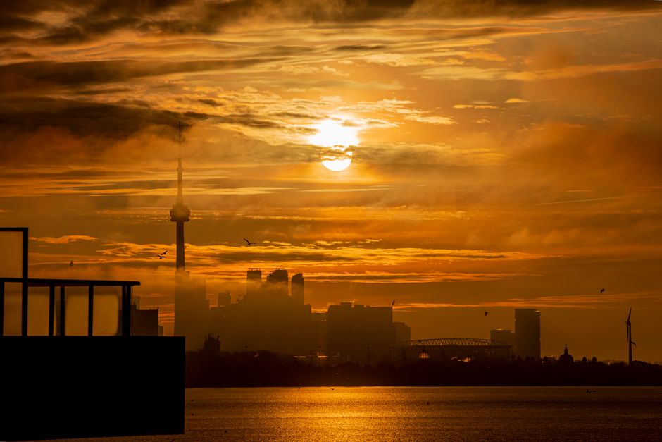 Zó kwam vandaag de zon op in Rotterdam