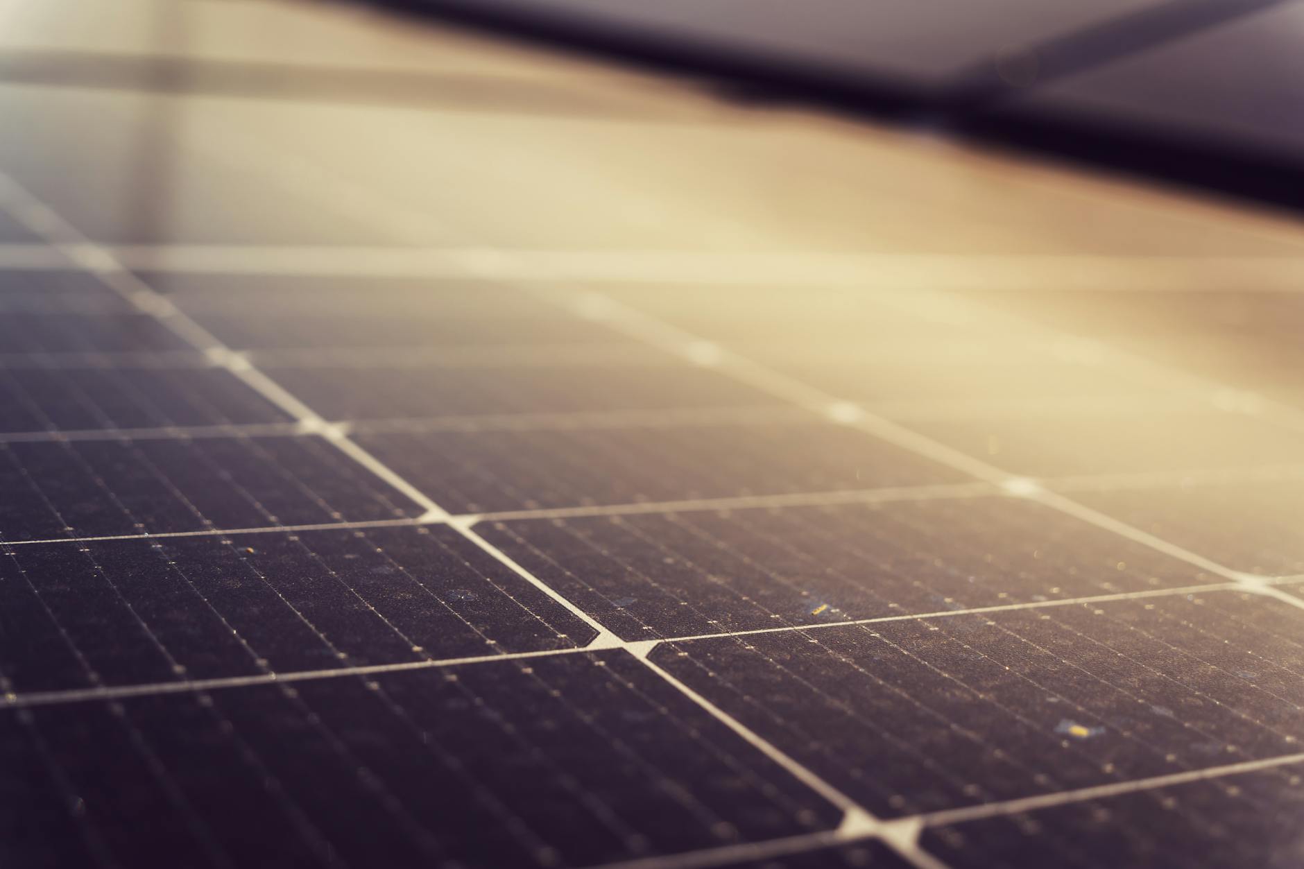 TNO vindt oplossing voor groeiende berg afgedankte zonnepanelen