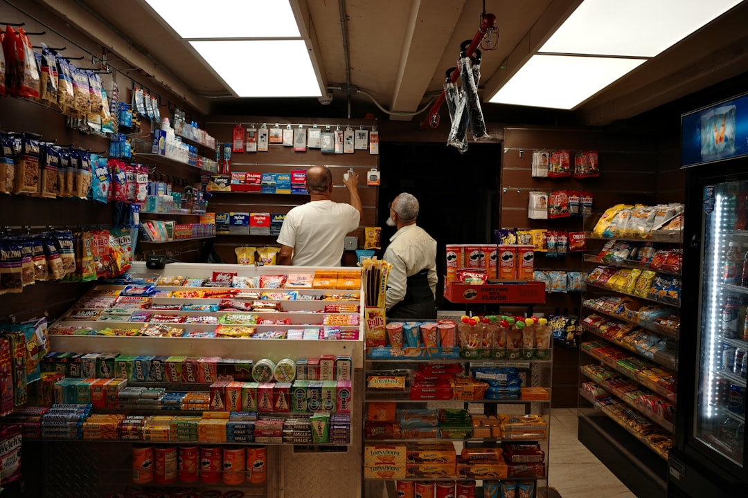 Landwinkel-ondernemers blazen oude Spar in Exloo nieuw leven in - Distrifood