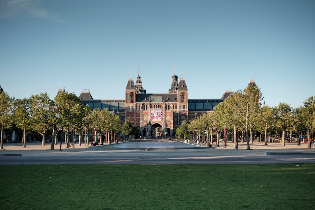 Verlengen beslistermijn omgevingsvergunning, het vervangen van kozijnen, Cornelis Lelylaan 12 7424CD Deventer, [Deventer L 5194] Deventer L 5194 gmb-2026-241799