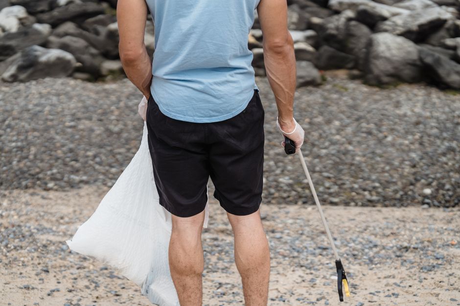 Stichting De Noordzee raapt 4.175 kilo afval en 79.242 peuken van het strand