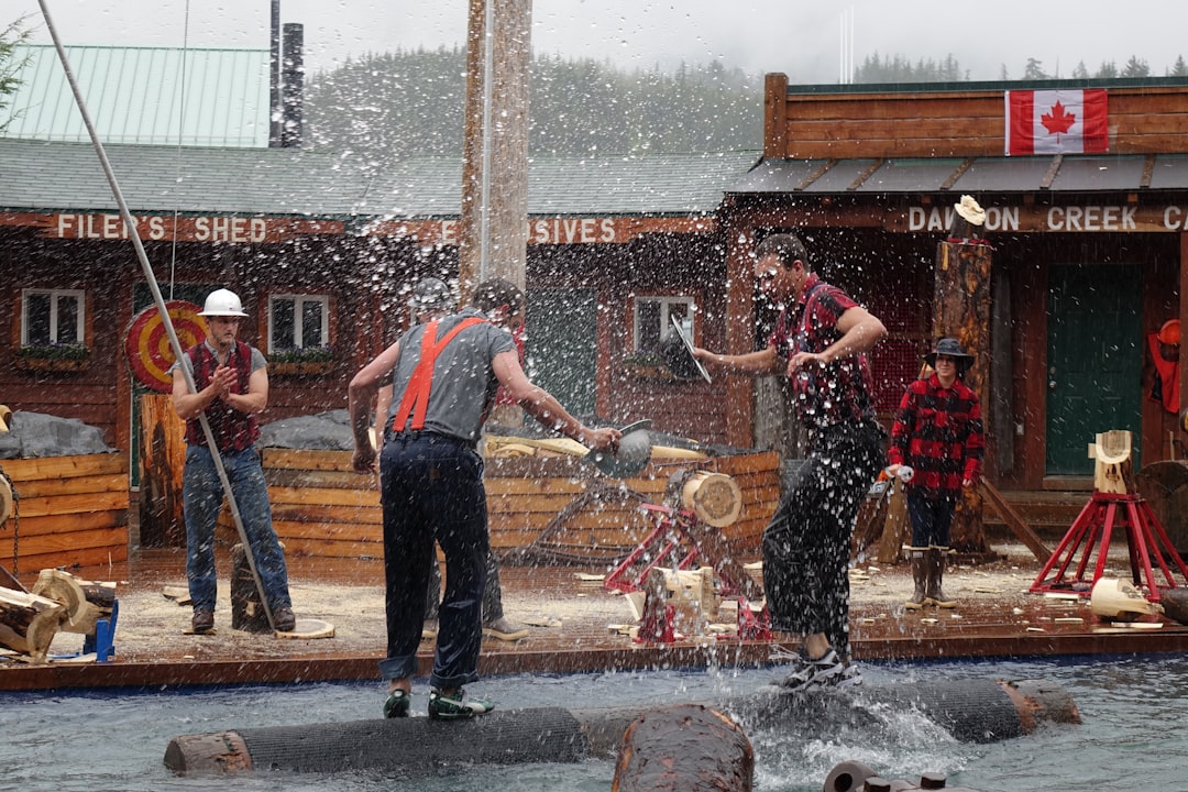 Zeskamp in Nieuw-Lekkerland: ter land, ter zee en in de lucht