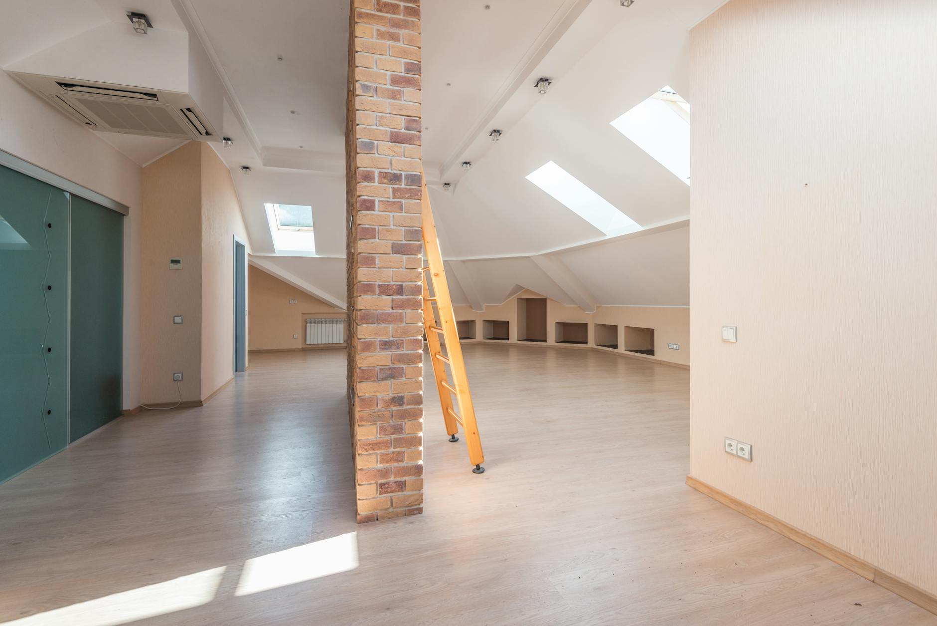 Ingediende aanvraag Omgevingsvergunning voor het uitbreiden van de woning op de tweede verdieping (technisch), Van Rijswijckschans 79 2728HJ Zoetermeer op 23-04-2026 gmb-2026-213782