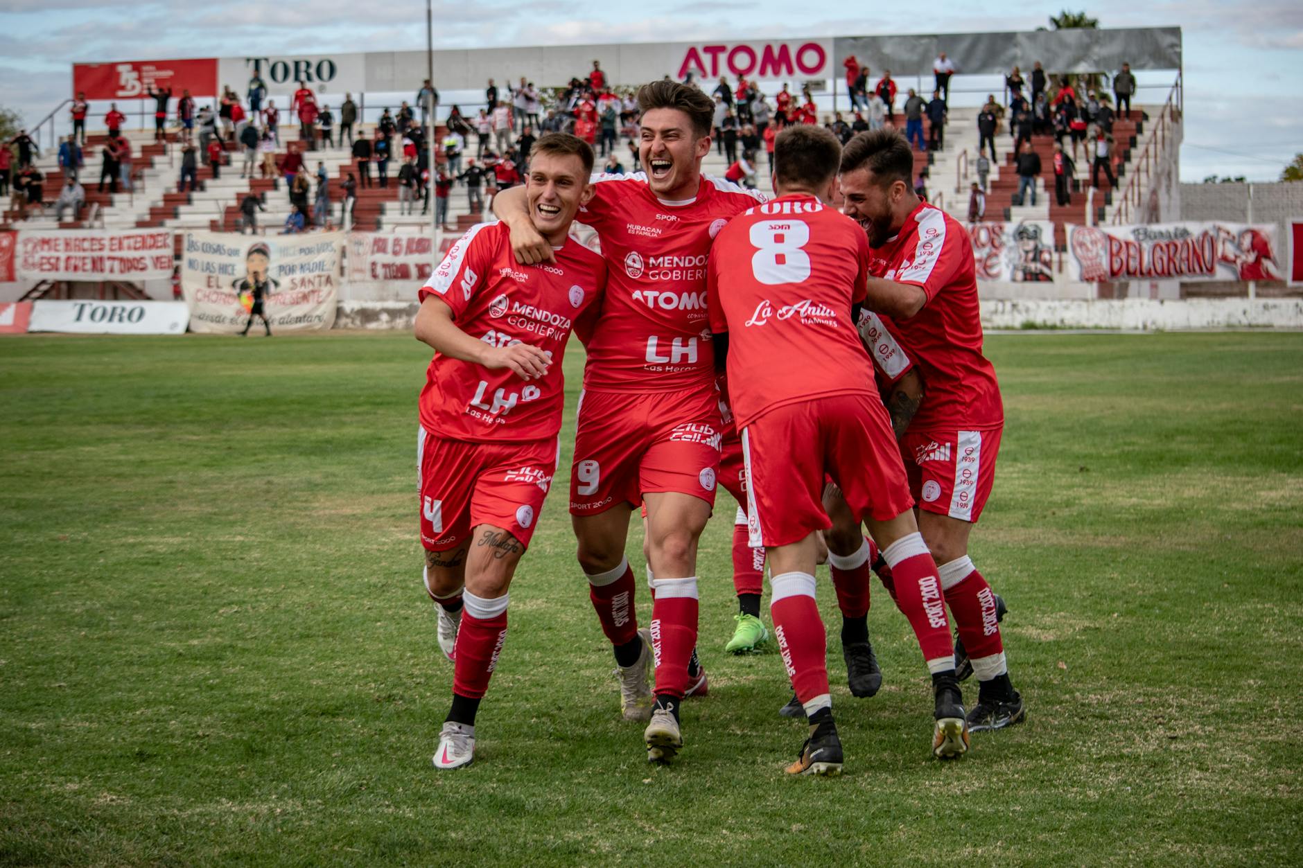 FC Groningen zet reuzenstap richting play-offs Europees voetbal met overwinning op NEC