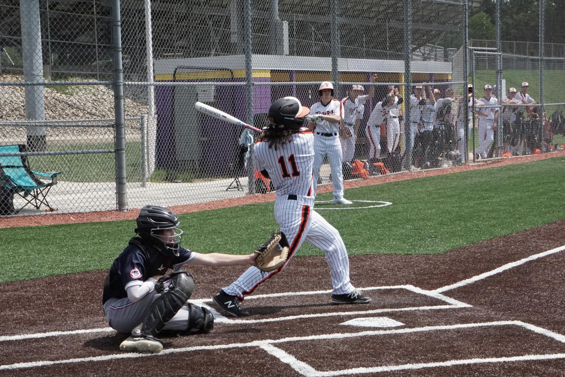 Oppermachtig Neptunus laat Pioniers kansloos in eenzijdig drieluik