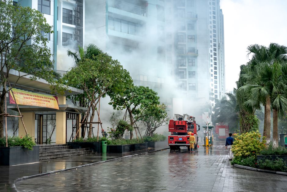 Brand bij portiekflat aan de Delfgaauwstraat