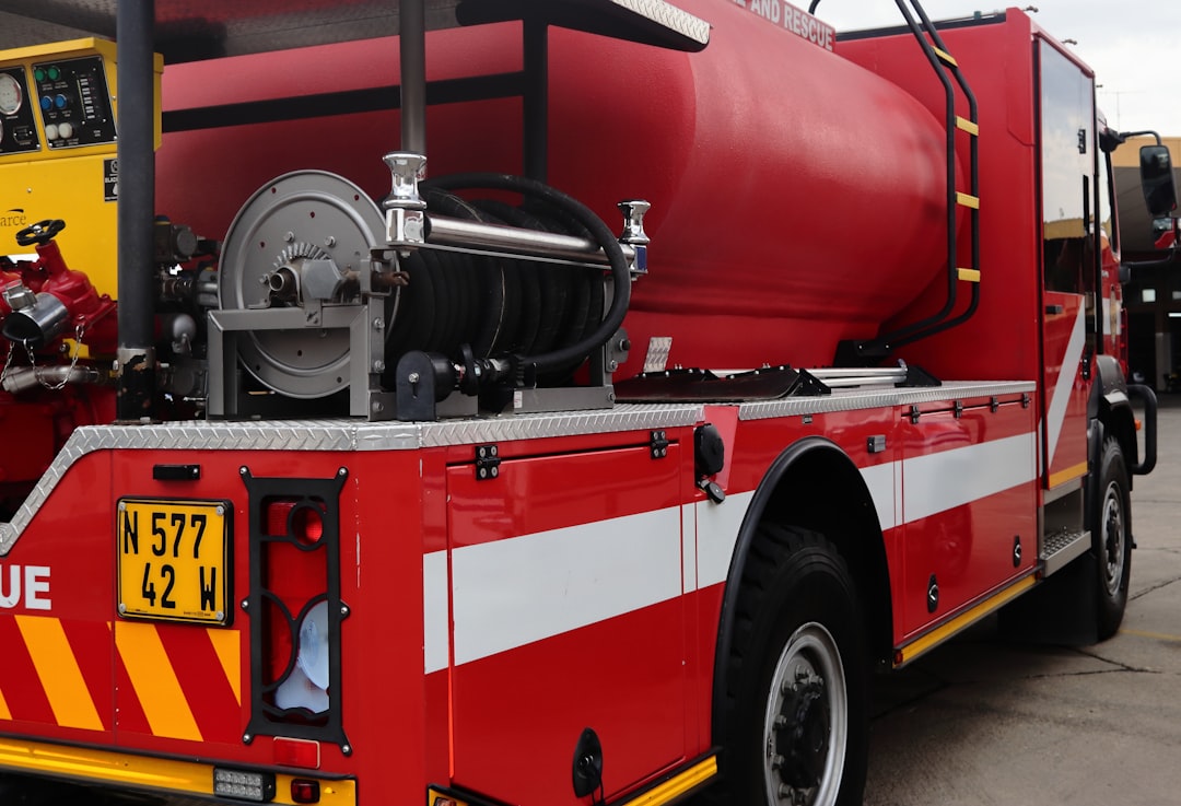 Brandweerpost Hoornaar-Noordeloos verwelkomt nieuwe tankautospuit