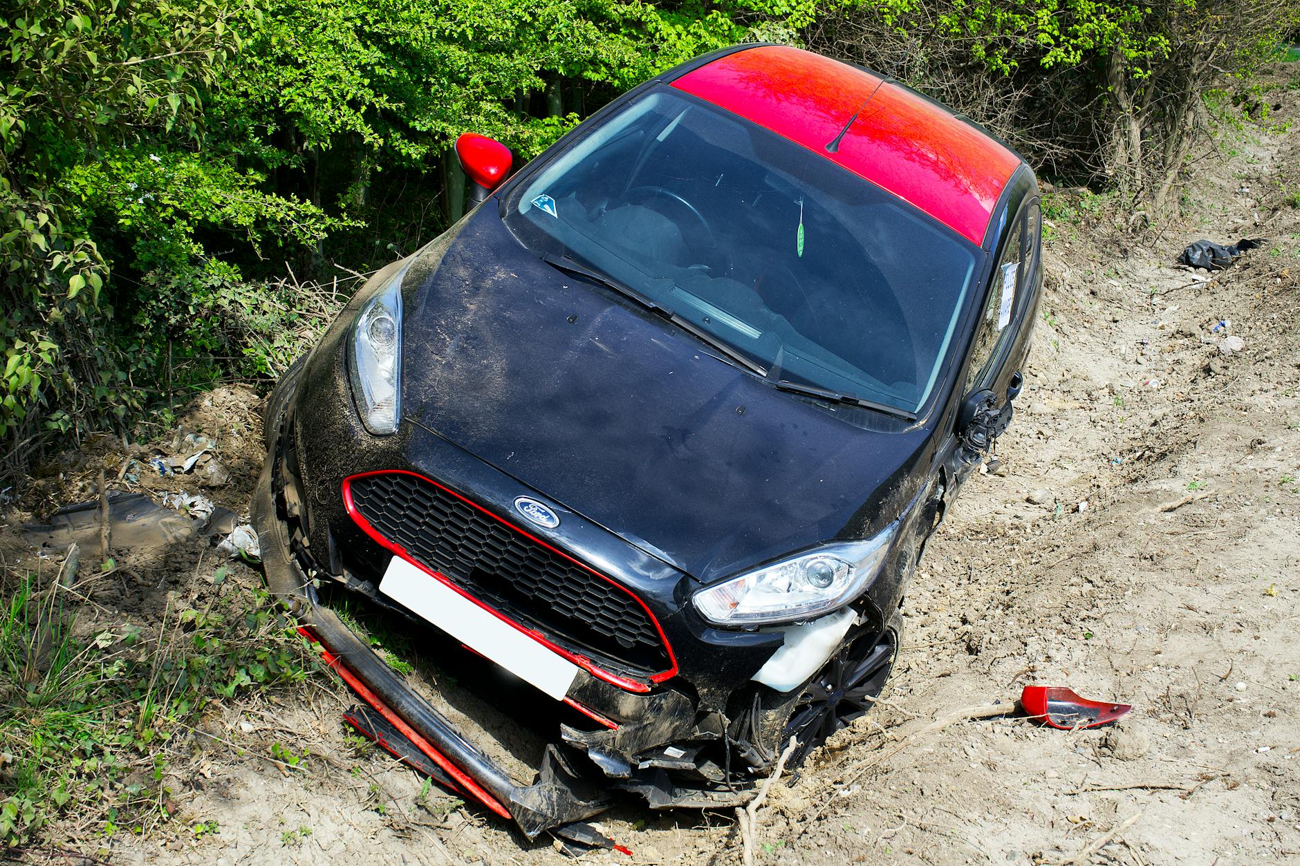 Forse schade bij kop-staartbotsing in Horst - NU Horst aan de Maas