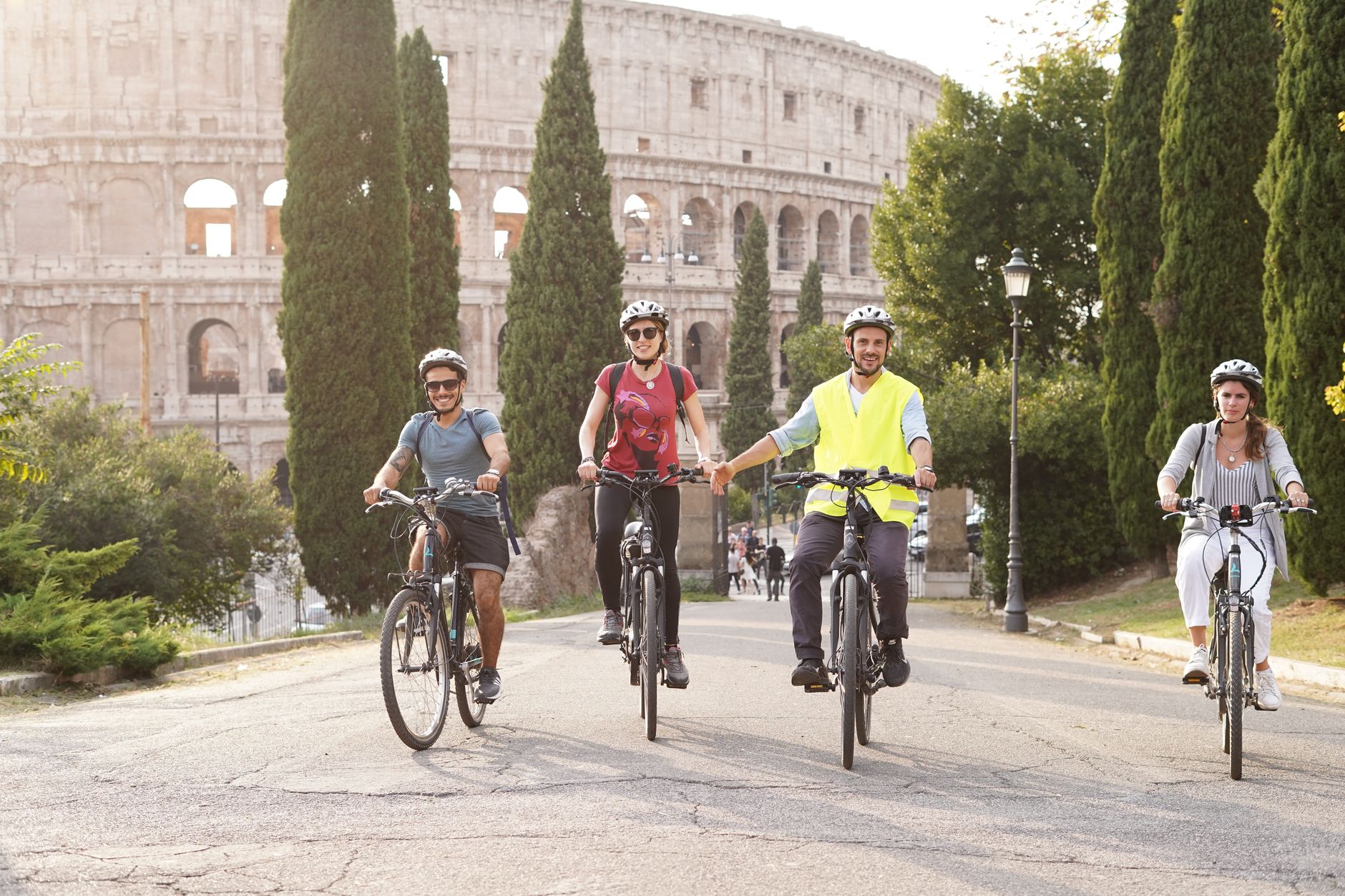 LIVE Giro d’Italia: slaagt Ganna met uitval in slotfase of wordt het een massasprint in Rome?
