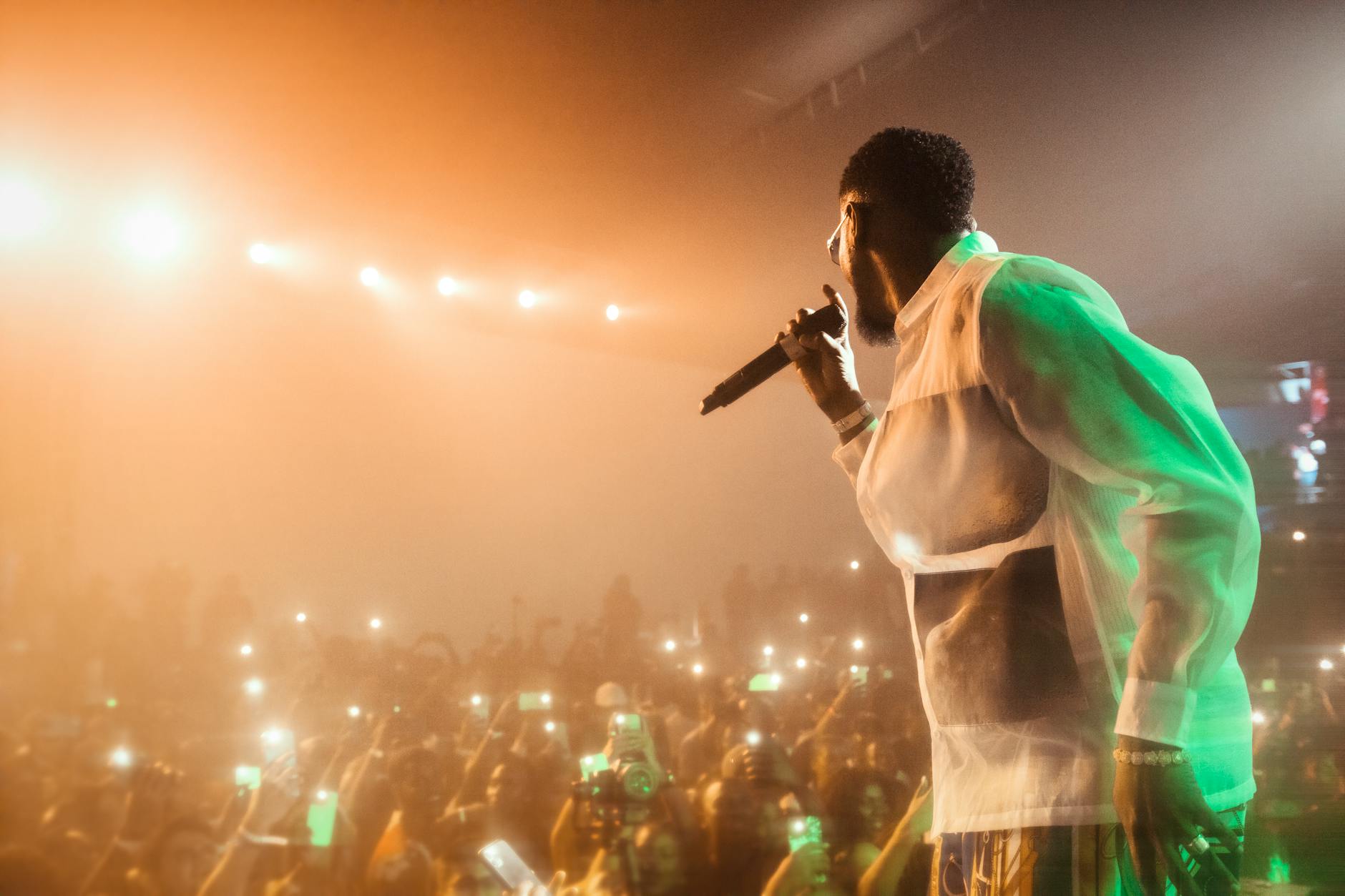 Ondanks weerstand komt omstreden Kanye West toch echt naar Arnhem: ’Deze superster is niet te cancelen’
