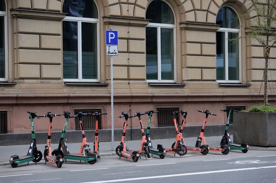 Gratis parkeren op P+R nu ook mogelijk met deelfiets of deelscooter