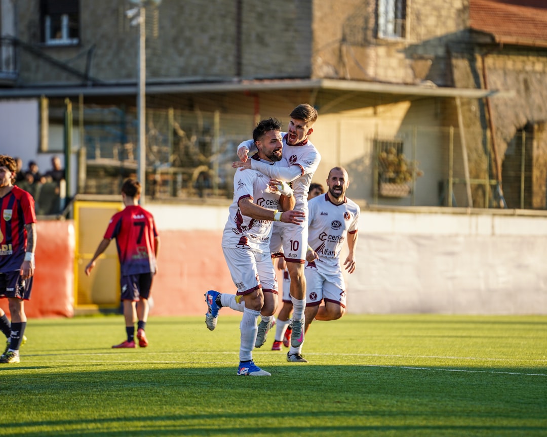 Finn de Groot (OSV) over kampioenswedstrijd: ‘We moeten het kampioenschap binnenhalen voor Tinus’