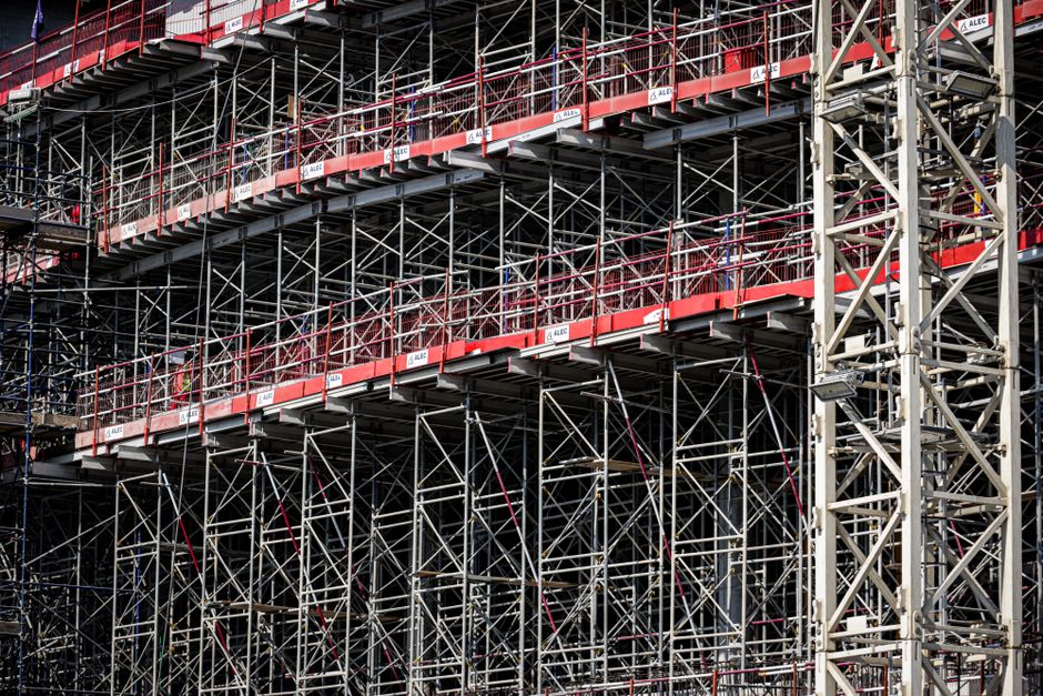 Studenten fotografie tonen Justitiepaleis in de steigers: 'Gebouw dat niet te vatten is'