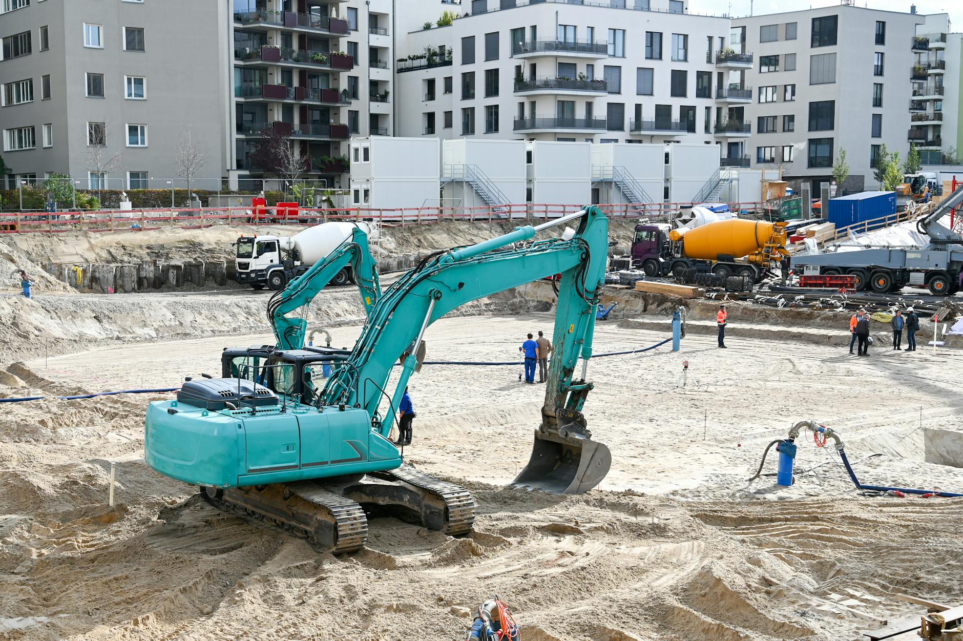 Melding graven bodem - Nabij Stoombootweg 53 Amsterdam , 6 meter richting noordwesten gmb-2026-227517