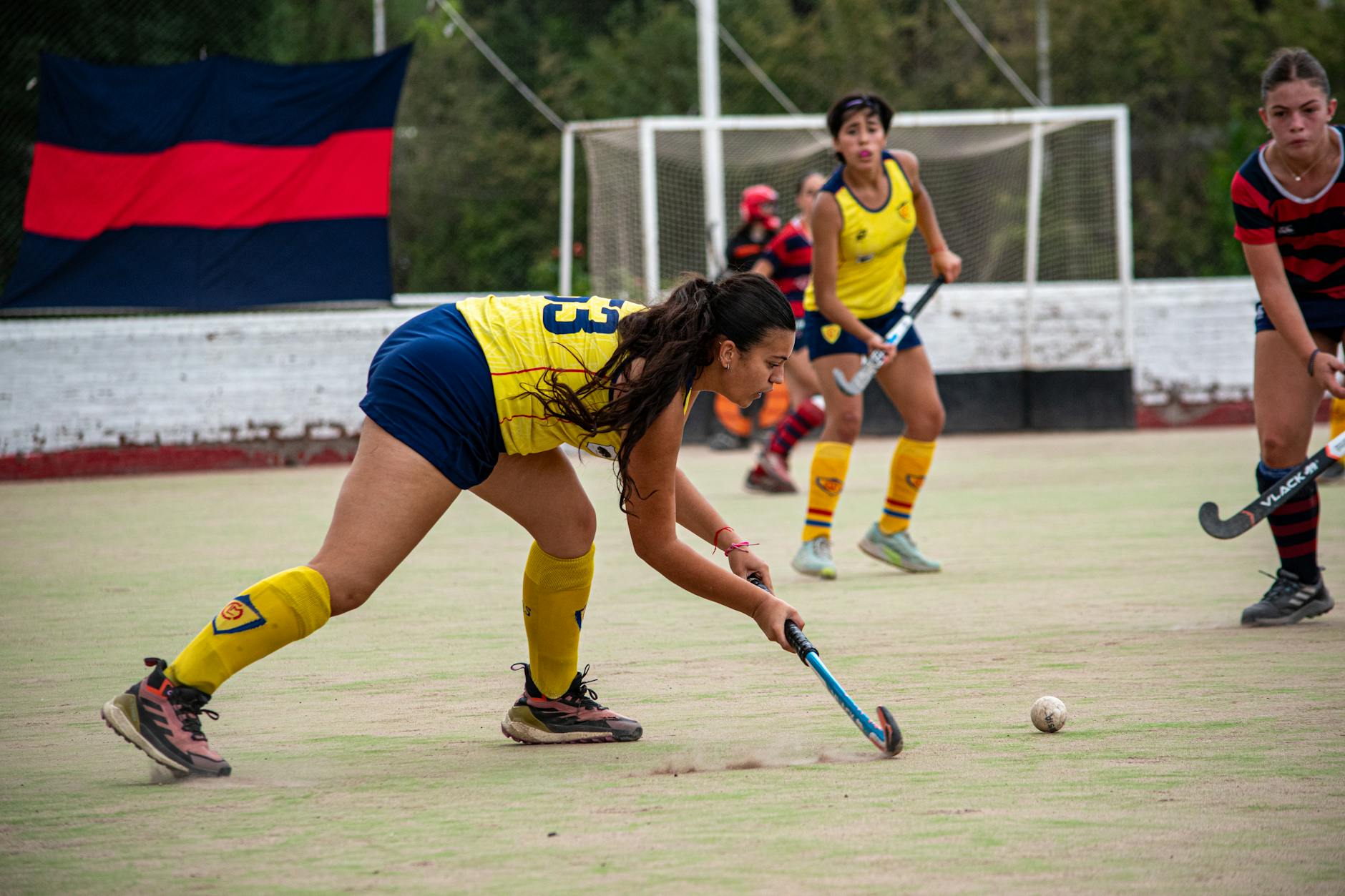 Hockeyvrouwen van Groningen nog niet gedegradeerd ondanks nederlaag