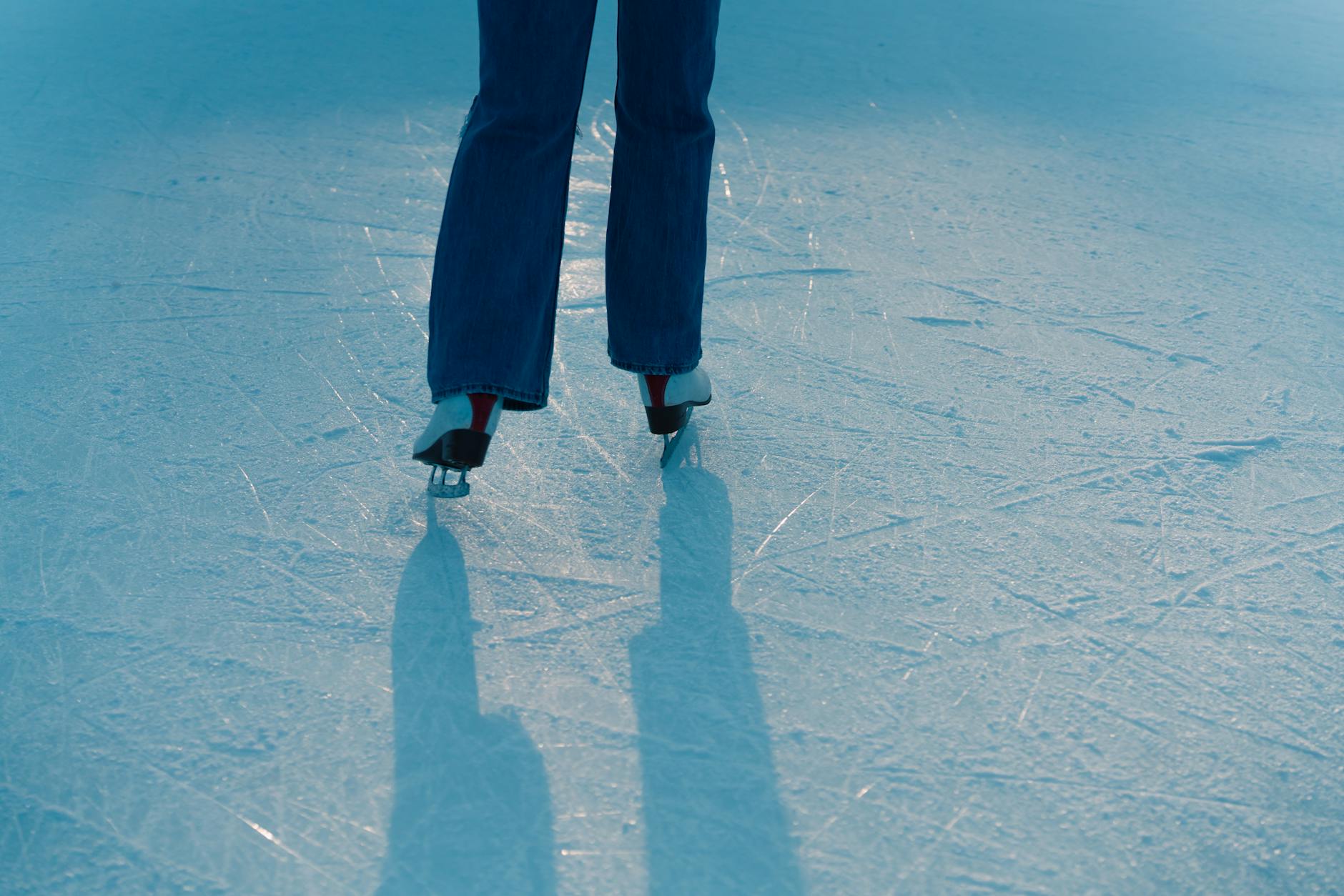 Schaatsicoon Anni Friesinger kijkt op tegen 'spannend weekend': 'Het wordt er niet makkelijker op'