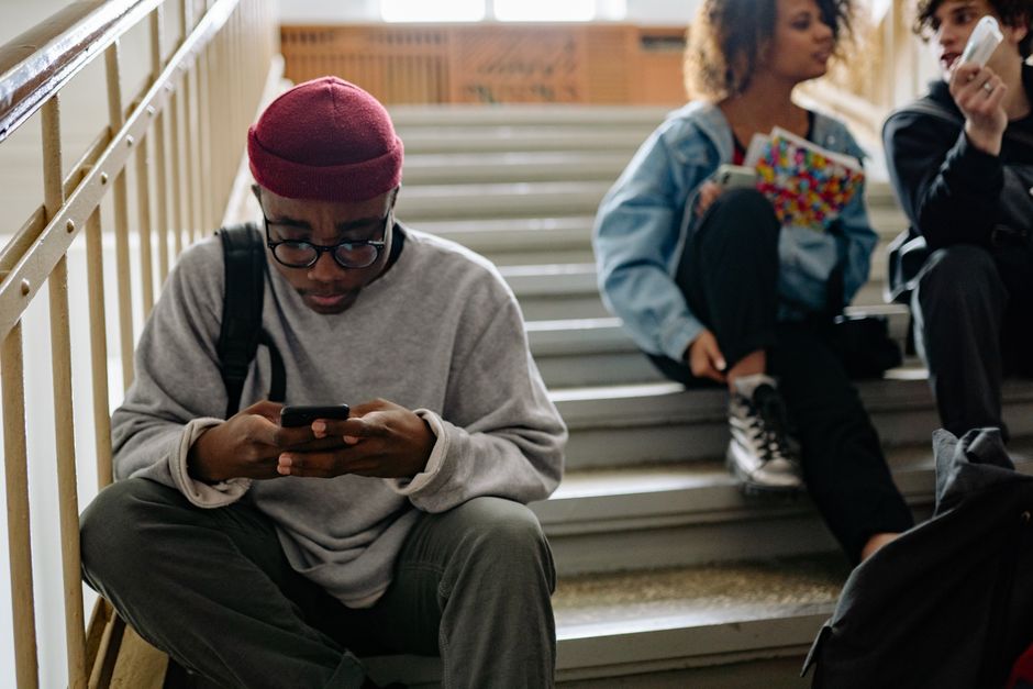 Saxion stopt met TikTok, juist waar studenten zitten: ‘Ethische bezwaren wegen zwaarder’
