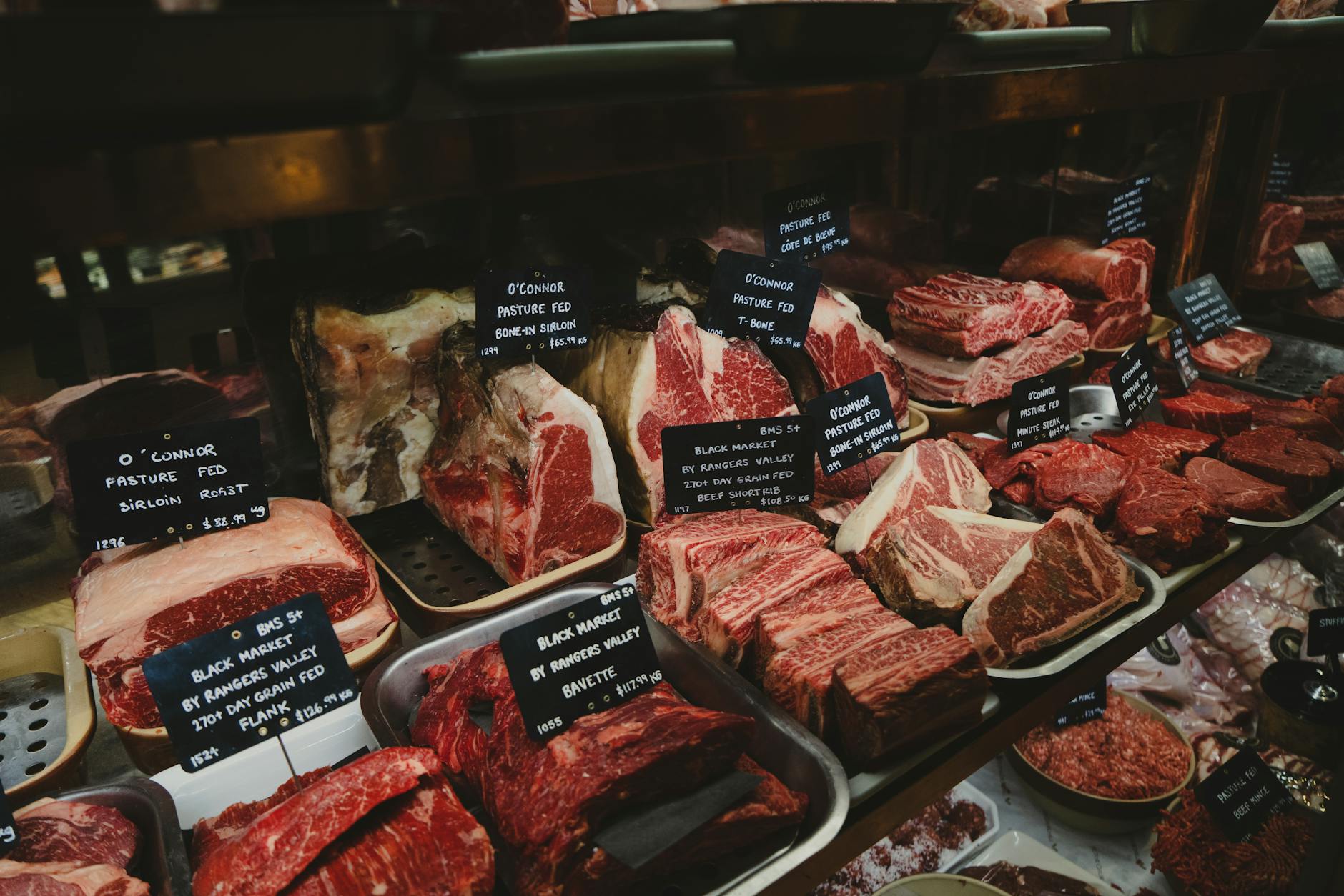 Voor wie op zoek is naar écht goed vlees in Rotterdam, is Slagerij T-Bone een naam om te onthouden