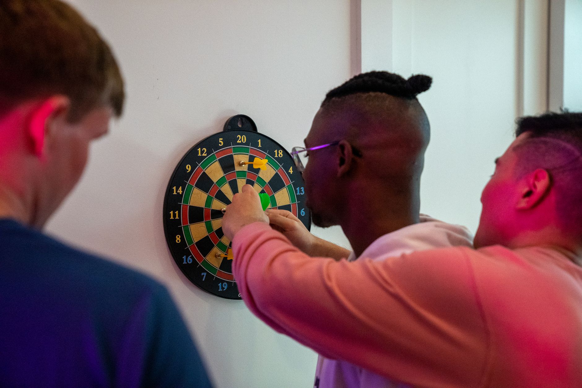 DC de Beurs naar NK Darts - NU Horst aan de Maas