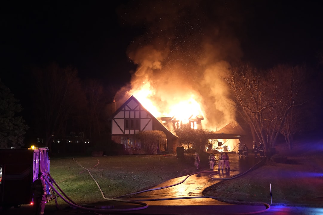 Amersfoort - Getuigen gezocht na twee explosies aan de Sprengenberg in Amersfoort