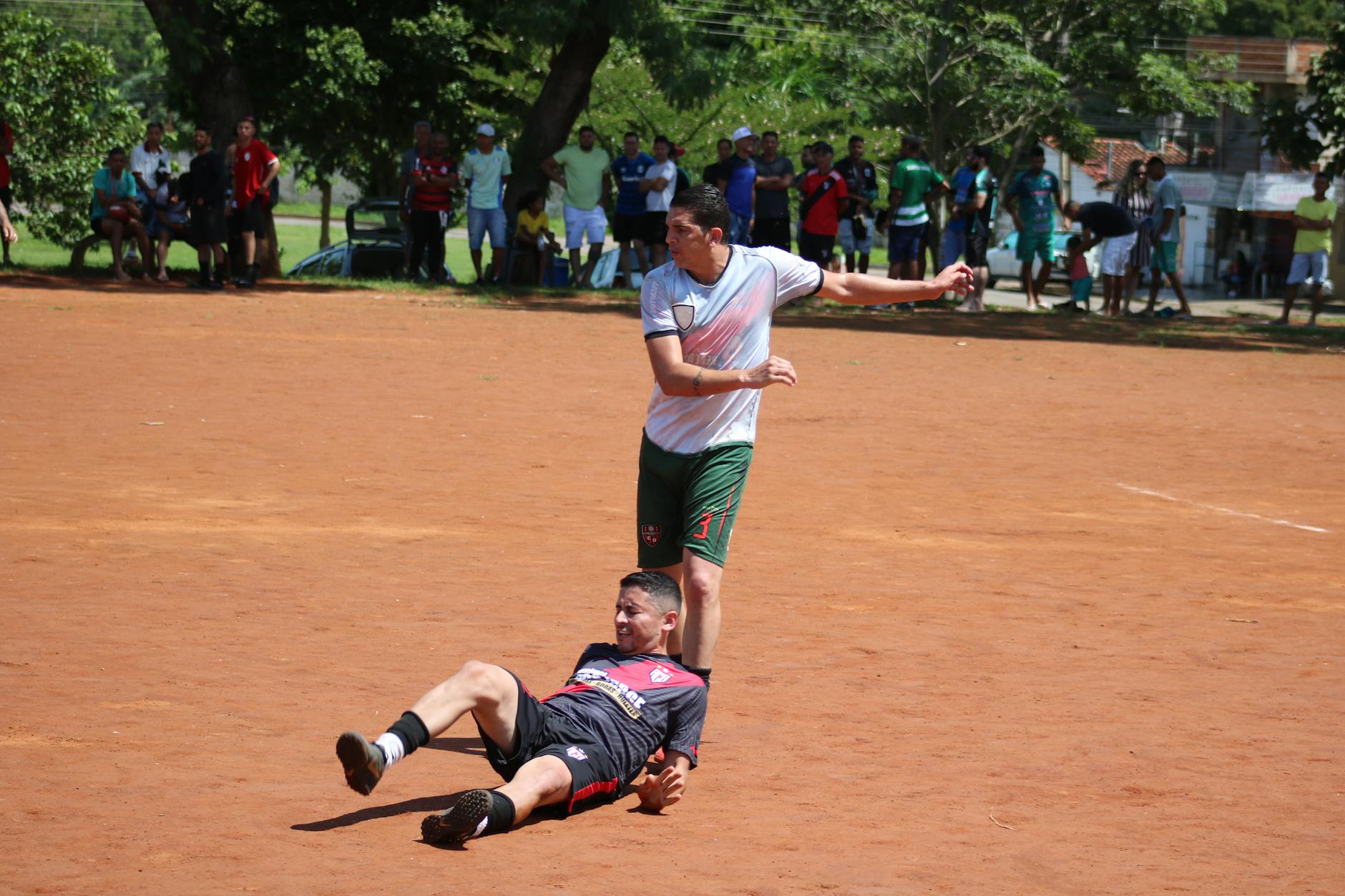 Zwaluwen gaat onderuit bij Kloetinge