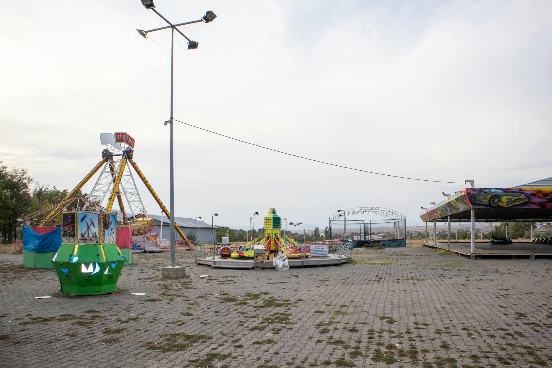 De opkomst en ondergang van pretpark Rivoli van Hennie van der Most: hoe kon het zo misgaan?