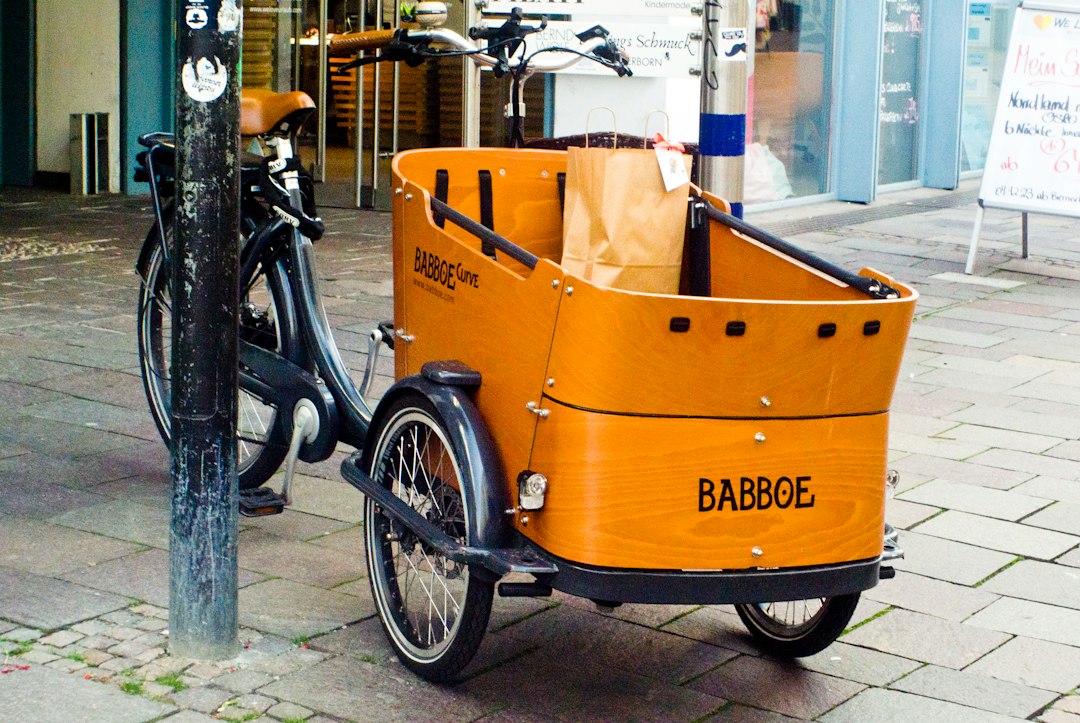Verslaafd trio verkocht gestolen luxe bakfietsen via Marktplaats, OM eist taakstraffen: ‘Kopers werden misleid’
