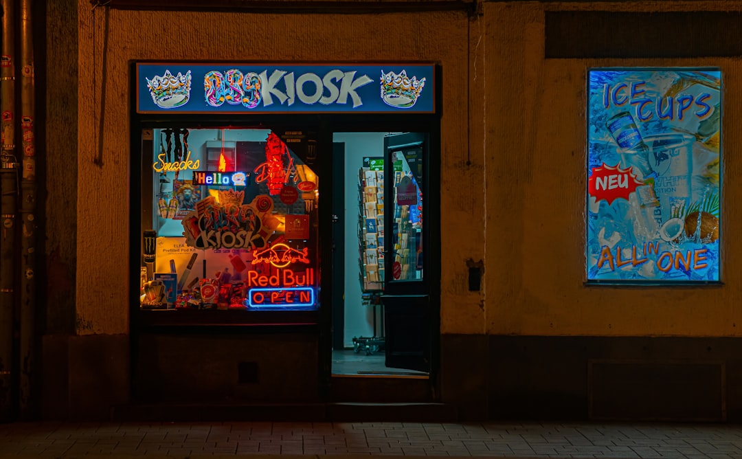 Geen seksshop meer in Gent? Vrijwilligers steken daar een stokje voor: “We verkopen de allernieuwste speeltjes”